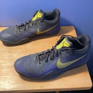 Men’s Nike Kobe Mamba Rage (Size 11)